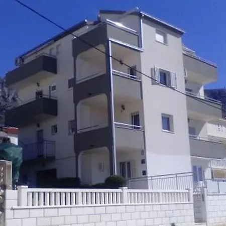 In With Sea View, Balcony, Air Conditioning, Wifi 5113-2 Dugi Rat